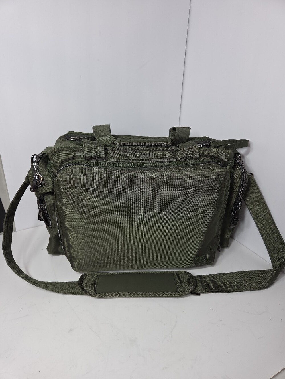 LUG atlas ultra x carry all tote duffle bag olive green nylon carryon luggage